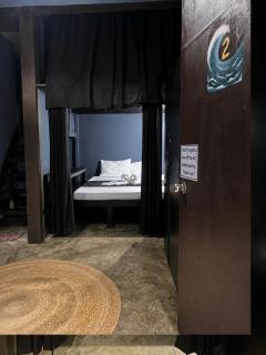 Cloud 9 Cubic Hostel - 8