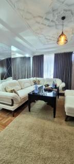 Rizos Elite House - 2