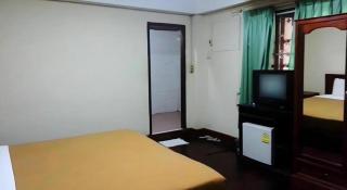 Souvanna Hotel - 5
