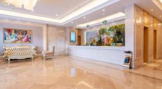 Vienna Hotel Nanning Xiangsi Lake University Town - 7
