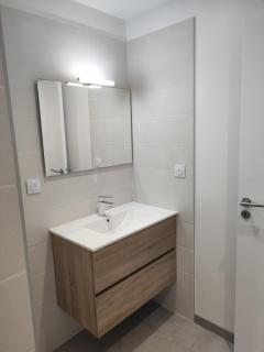 Grand Appartement 5 chambres avec terrasse Salles Curan - 1