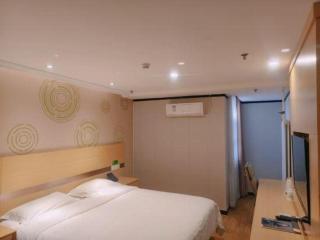 GreenTree Inn Beijing Shunyi Fengbo Metro Station - 4