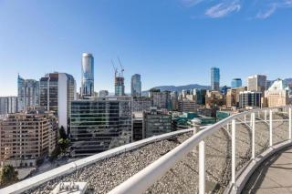vancouver downtown city view close to amazon and microsoft beside vso-L - 6