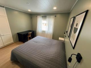 Large three-bedroom holiday home - 2