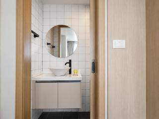 Sunlit 1BR Condo at Fantasea Kamala - 5