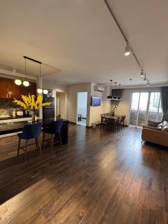 Central Saigon 5BR Large Apartment - Best Value in District 1 - 0