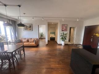 Central Saigon 5BR Large Apartment - Best Value in District 1 - 9