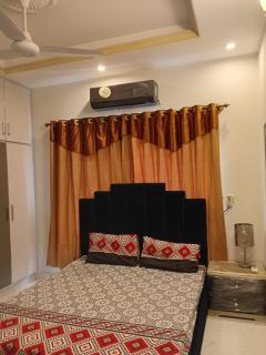 Family & Friends Home Furnished Upper Portion - 3