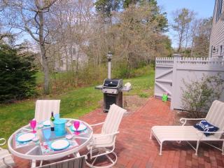 Beachside Bliss: Dog Friendly Breezy Stay - 9