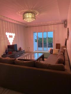 Apartment for Families 2 Bedroom - 8