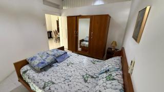 Sun-Kissed 2-Bedroom Near the Waves - 8