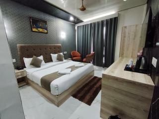 Hotel Ganga Pearl - 9