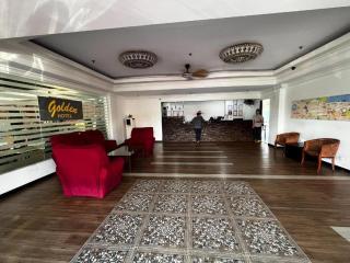 Golden Hotel - 6