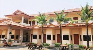 Mark Four Place Hotel - Phrae - 9