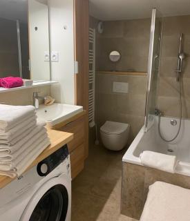 Très beau duplex avec climatisation et piscine - 1