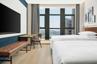 Four Points by Sheraton Chongqing Liangjiang New Area Jinkai Avenue - 1