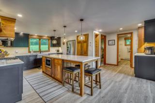 Mountain View & Hot Tub in Ellicottville New York - 7