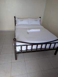 Hotel Emphiric - 0