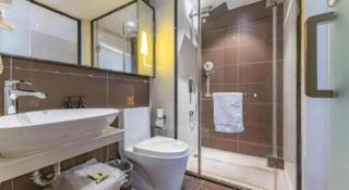 IU Hotel Shanwei Haifeng Passenger Station - 3