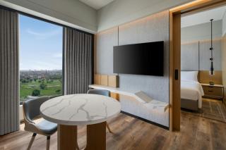 Courtyard by Marriott Ghaziabad India - 2