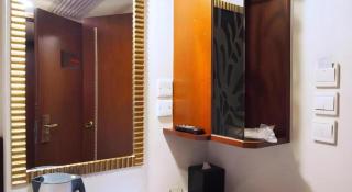 Oriental Lander Hotel - 1