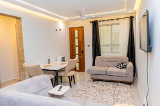 Bertly Homes and Suites - 0