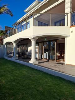 Luxury Living at JBay - 0