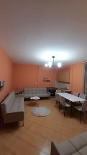 Lonas Apartment - 2