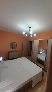 Lonas Apartment - 1