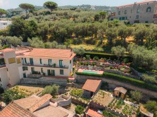 Sorrento & Else - Deluxe Apartments - 2