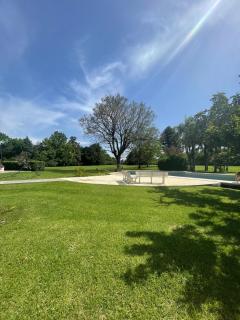Country house facing the river with tennis court - 2