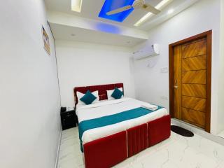 Hotel South Avenue - Malviya Nagar - 9
