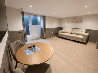 Beachside Boutique Suites by Sasco - 9