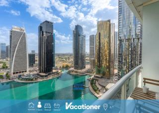Vacationer Holiday Homes I Vibrant Studio I Waterfront Lake View I Steps to DMCC Metro Station - Dubai - 0