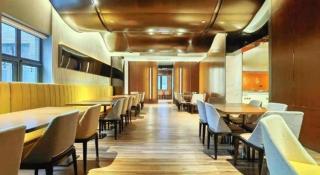 Beijing Mooncome Hotel - 8