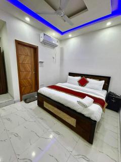Hotel South Avenue - Malviya Nagar - 3