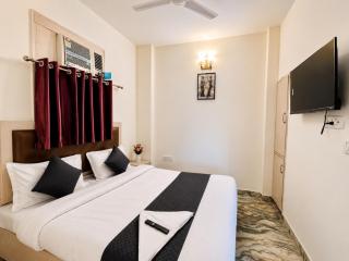 Hotel Super Maxx - BLK Hospital - 9