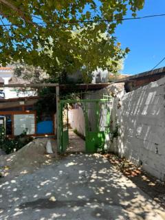 Aranit Guest House - 9