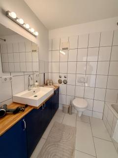 Large Munich apartment for 8 guests with 2 bathrooms - 5