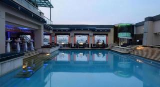 Pacific Regency Hotel Suites - 9