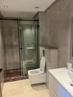 Luxury Studio Apartment at L'Oasis - 1