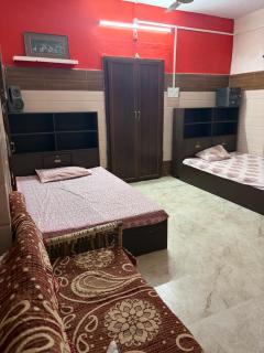 Room near bajreshwari temple - 3
