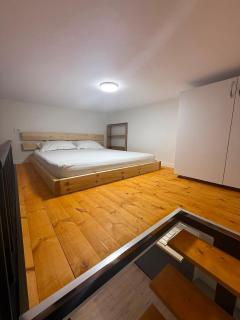 Modern Loft Studio - 8