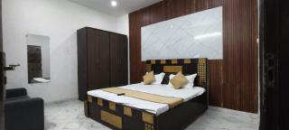 Hotel Kasa Stays Near Pacific Mall - 1
