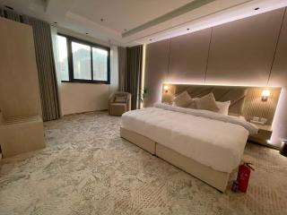 al-dana studios - 1