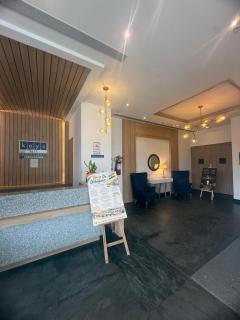 Urban Suites By Castle Stays - 2