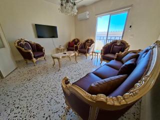 3BR-Beach Access-AC-24-7 Electricity- wifi - 0