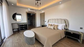 Modern Luxury Villa - 1