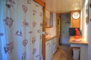 Résidence Miravidi - Beau studio pour 4 personnes, décoré dans une ambiance chalet, proche des pistes et des commerces, au cœur du village du Charvet MAE-1946 - 4