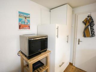 One-room apartment small but nice with parking space - 3